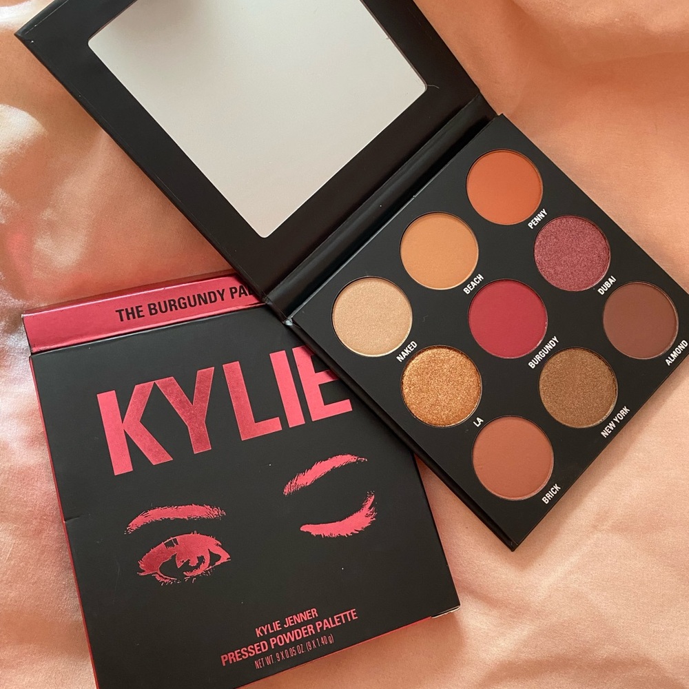 Kylie Cosmetics Burgundy Palette